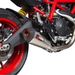 scorpion-exhaust_serket-taper_ducati-monster-797_titanium_close.jpg