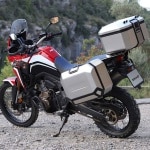 shad_hard-luggage_tr36-terra-pannier-right_d0tr36100r_detail7.jpg