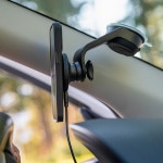 sp-connect_phone-mounts-and-cases_spc+-charging-suction-mount_lifestyle1.jpg