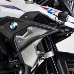 sw-motech_crash-protection_upper-crash-bars_black_bmw-r1200-r1250-gs_detail3.jpg