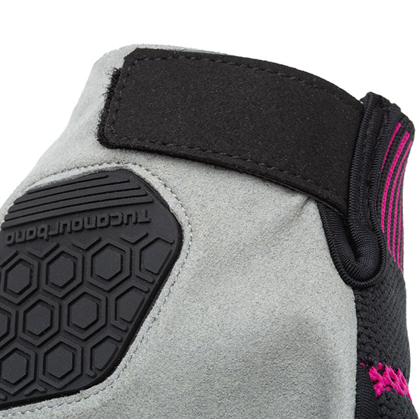 tucano-urbano_gloves_supermano_black-bougainville_detail5.jpg