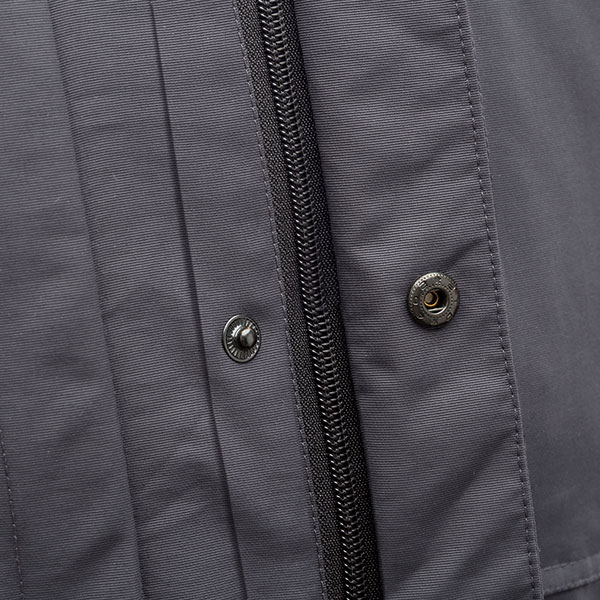 tucano-urbano_simon-textile-jacket_dark-grey_detail2.jpg