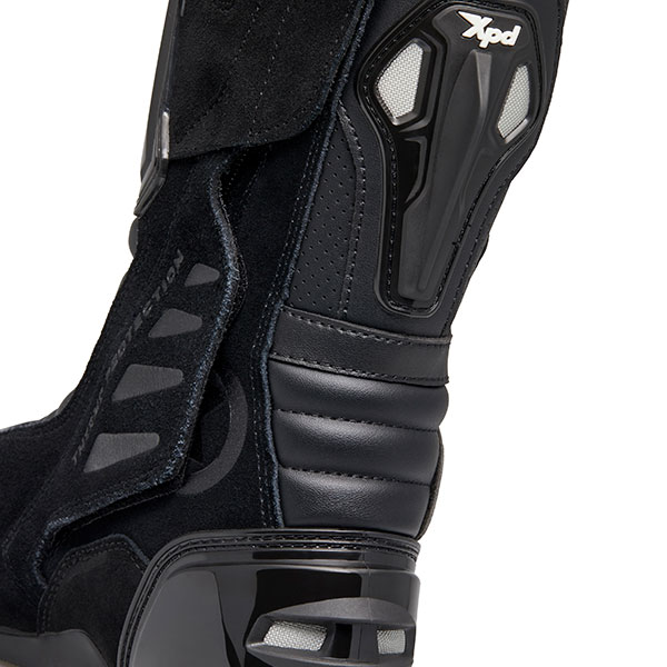 xpd_leather_race_boots_xp3-s_black_detail4.jpg