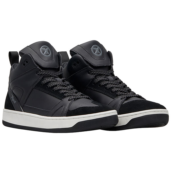 xpd_leather_trainers_moto-1_urban_black.jpg