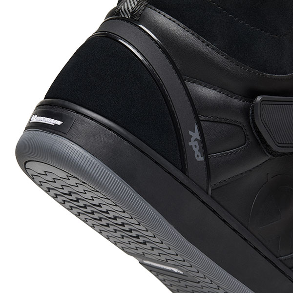 xpd_leather_trainers_moto_pro_h2out_black_detail2.jpg