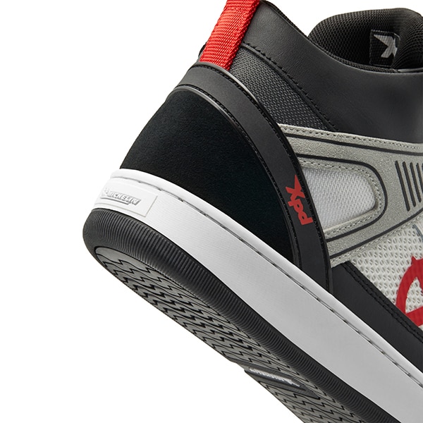 xpd_textile_trainers_moto-1_urban_black_white_detail3.jpg